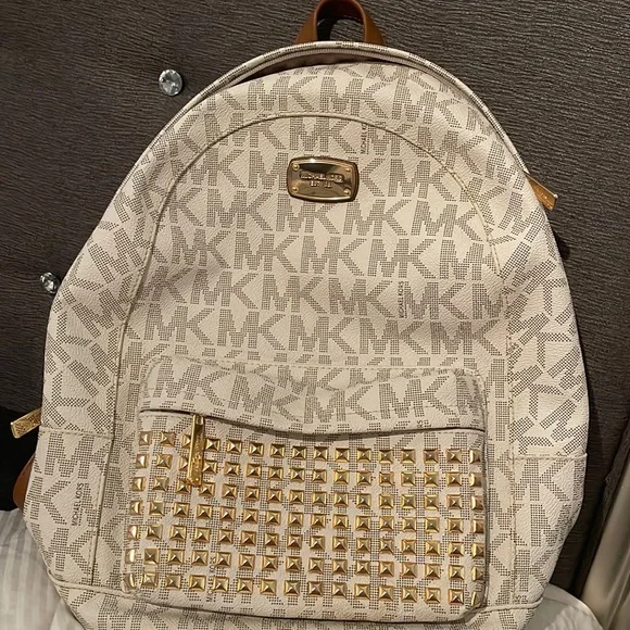 MICHAEL Michael Kors | Bags | Michael Kors Vanilla Stud  display picture 2